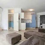 Nicoletta Lux Апартаменты