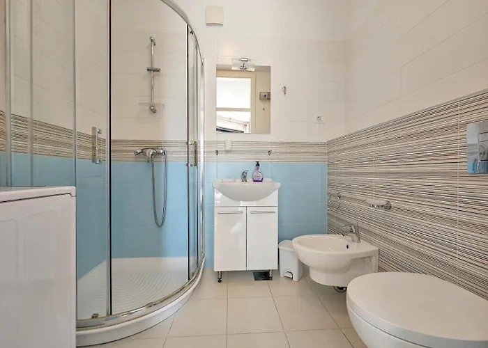 Nicoletta Lux * Novigrad Istria