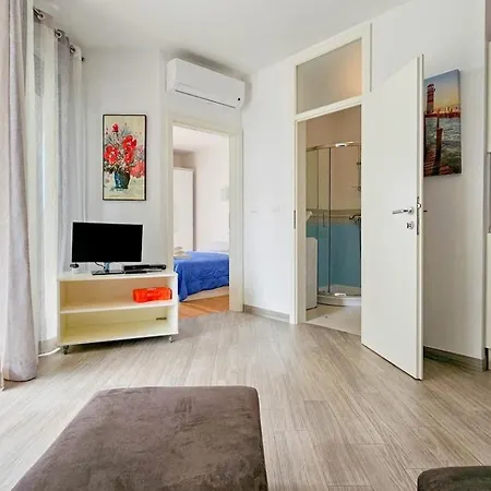 Nicoletta Lux * Novigrad Istria