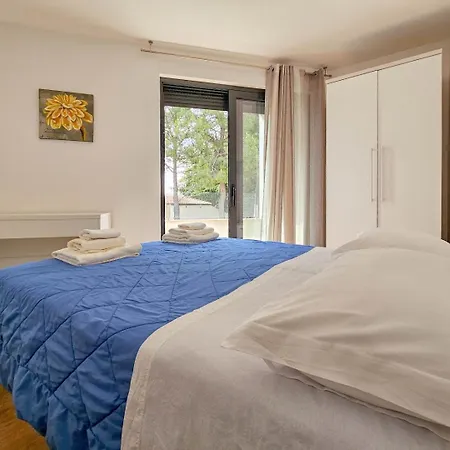 Apartment Nicoletta Lux
