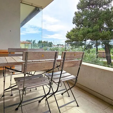 Apartment Nicoletta Lux
